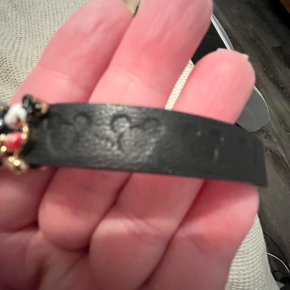 KEEP Collective Disney Black Leather Band + 3 Charms - Picture 3 of 6